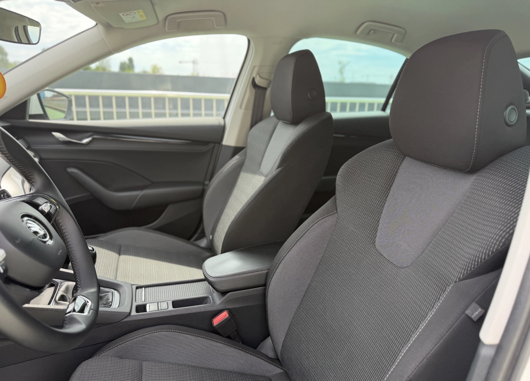 Skoda Octavia 2.0 TDI Ambition - Imagine 14