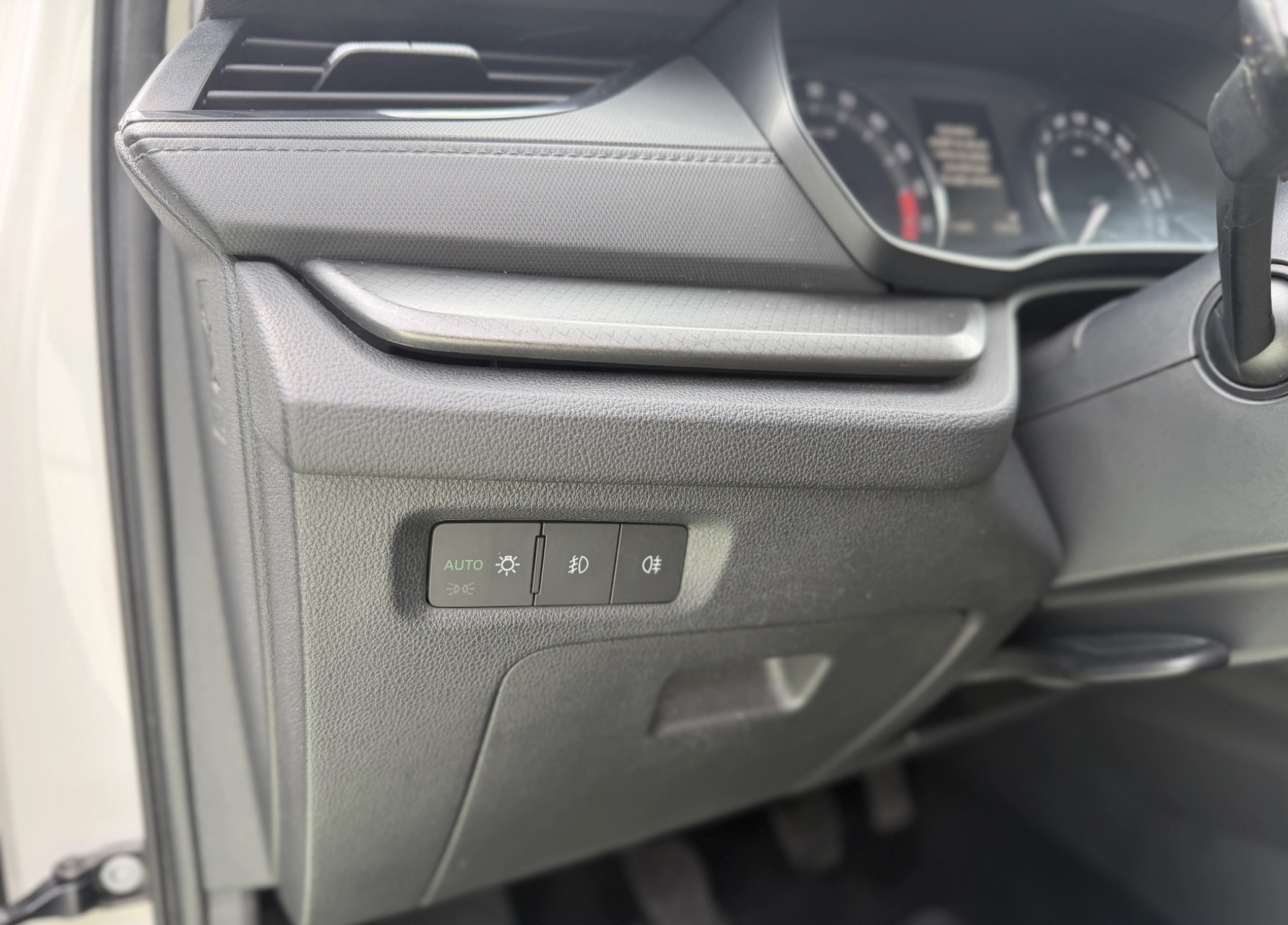 Skoda Octavia 2.0 TDI Ambition - Imagine 28