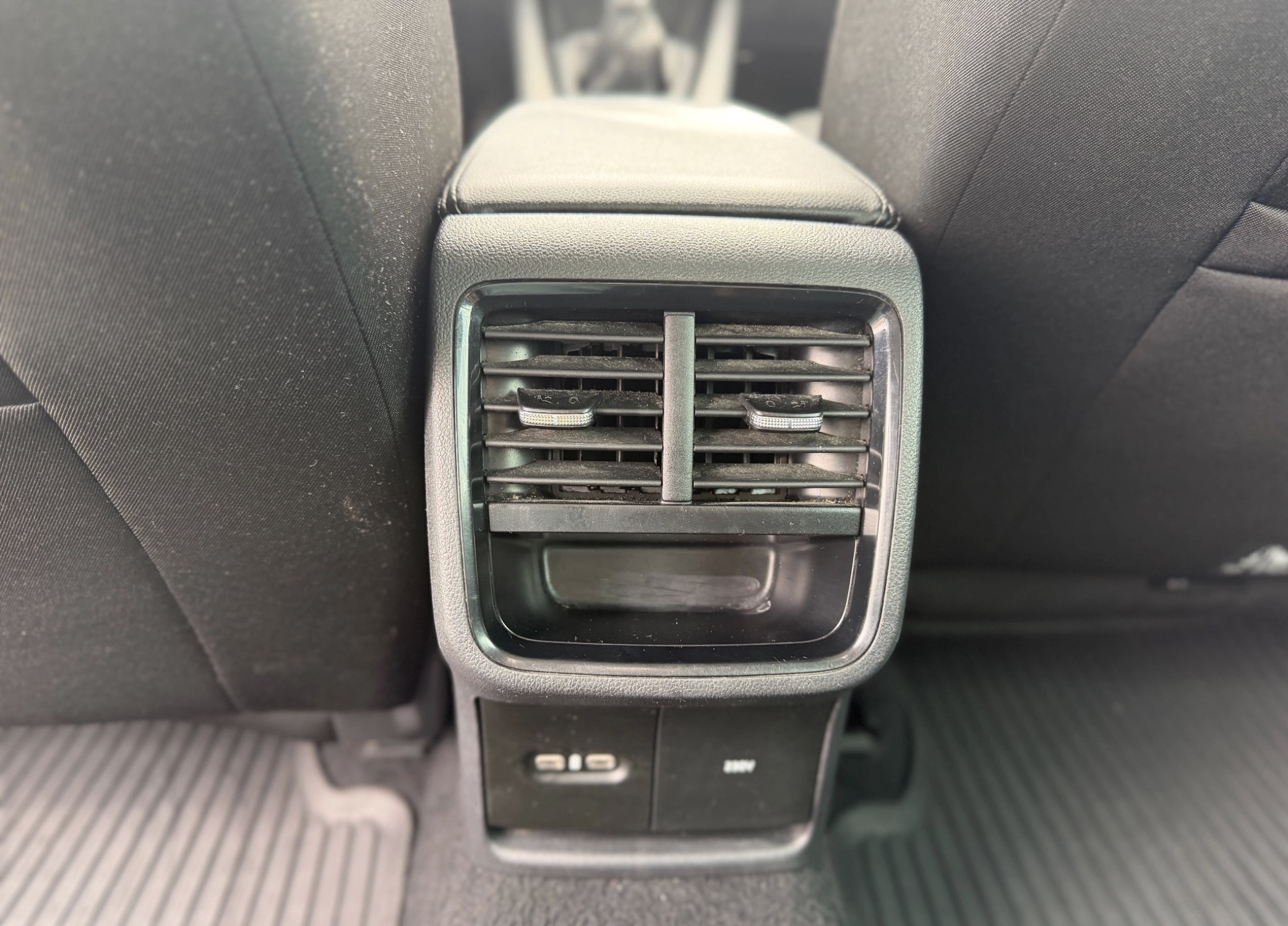 Skoda Octavia 2.0 TDI Ambition - Imagine 31