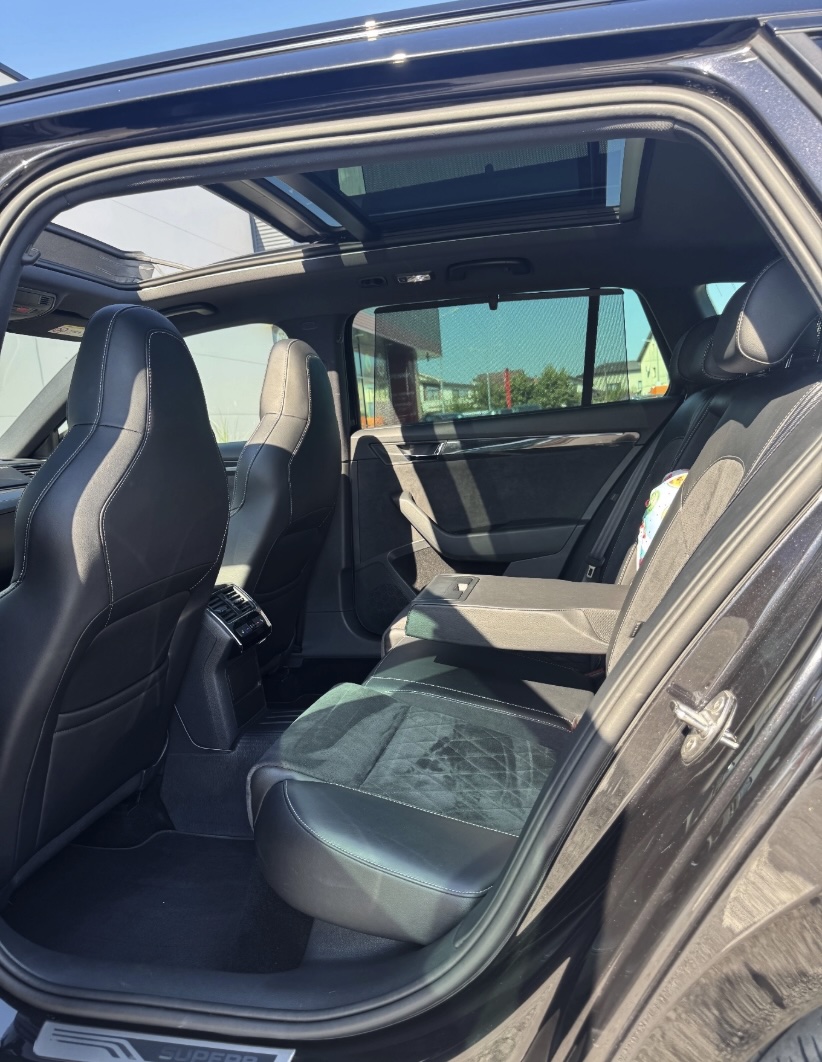 Skoda Superb Sportline - Imagine 12