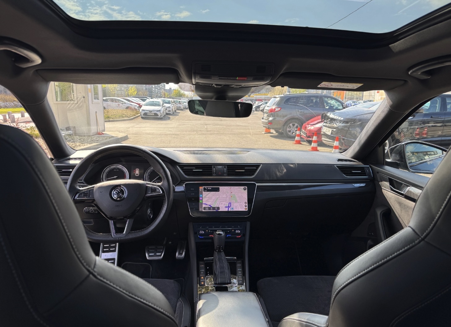 Skoda Superb Sportline - Imagine 8