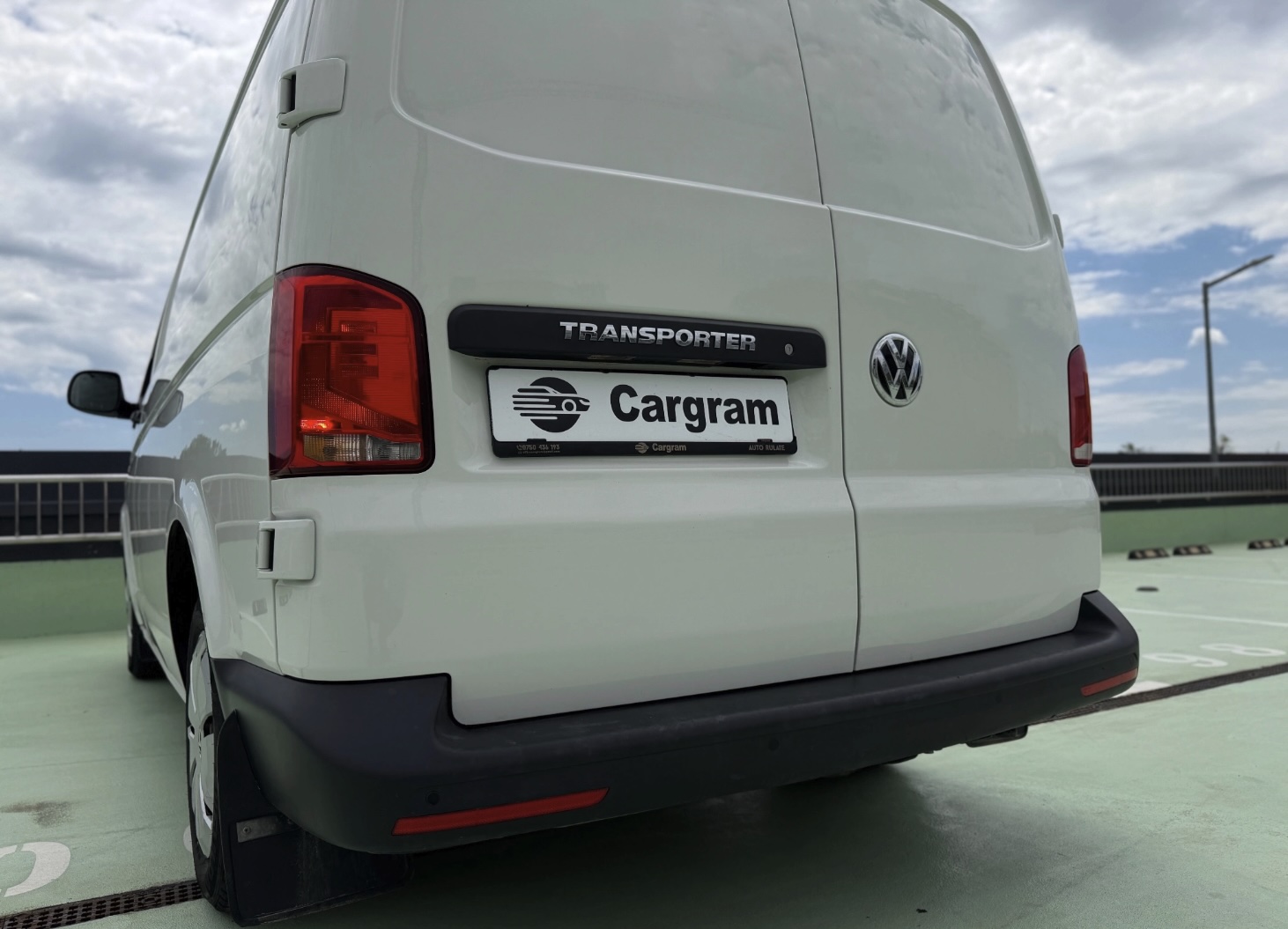 Volkswagen Transporter T6.1 - Imagine 10