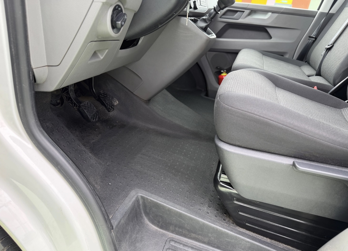 Volkswagen Transporter T6.1 - Imagine 22