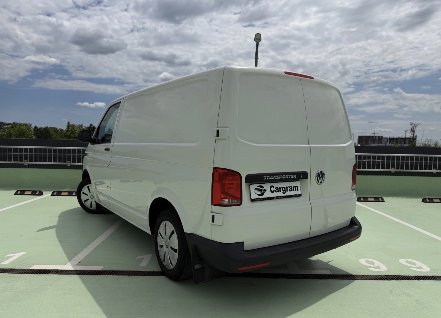 Volkswagen Transporter T6.1 - Imagine 3