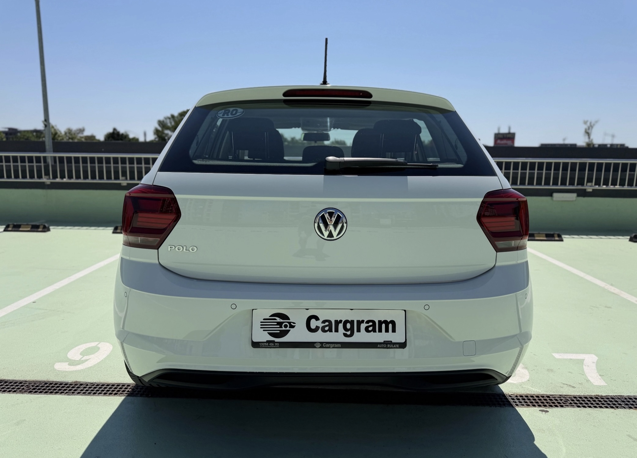 Volkswagen Polo 1.6 TDI Comfortline - Imagine 5